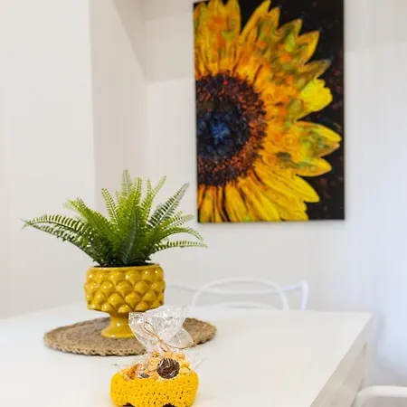 Mirasole House 度假居 马萨鲁布朗斯