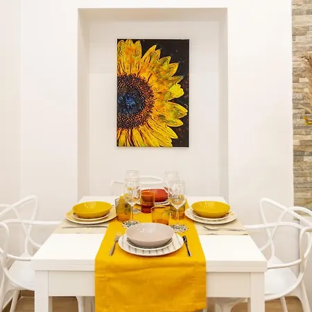Mirasole House *