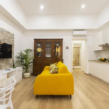 Mirasole House